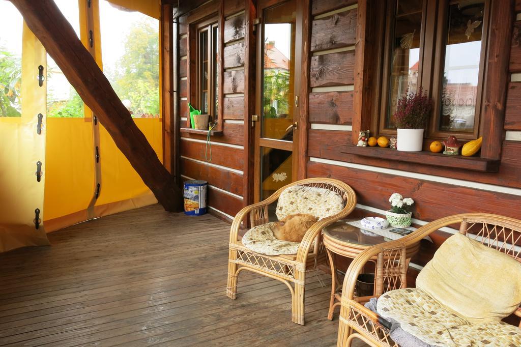 Roubenka U Mlyna Hotel Dasice Ngoại thất bức ảnh